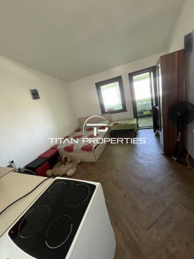 1 bedroom Vazrazhdane, Burgas 2