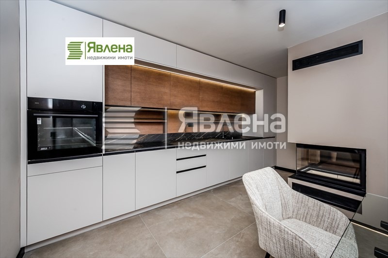 Под наем 4-СТАЕН, град София, Център • 2000 € / 3911.66 лв. • 36191111 1