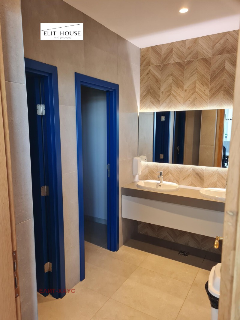 Do wynajęcia  Biuro Sofia , Poligona , 300 mkw | 81400017 - obraz [12]
