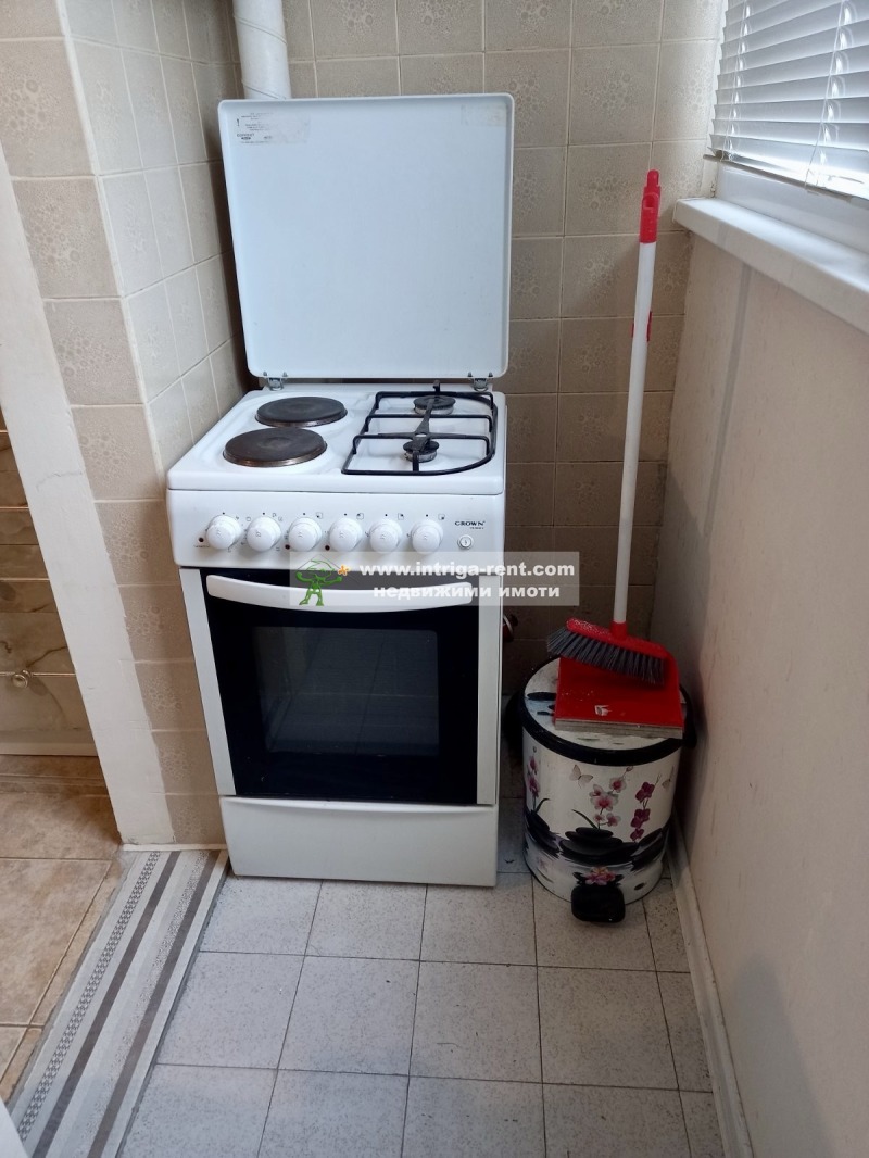 Дава под наем 1-СТАЕН, гр. Хасково, Орфей, снимка 8 - Апартаменти - 52559237