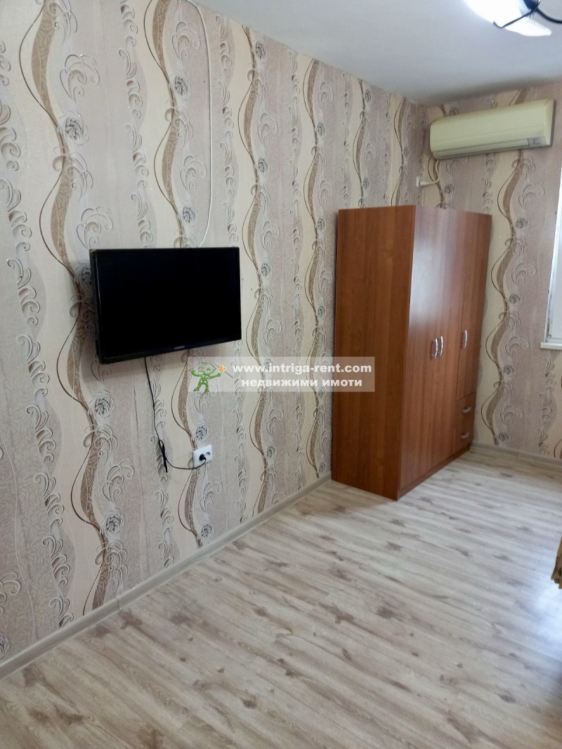 Дава под наем 1-СТАЕН, гр. Хасково, Орфей, снимка 11 - Апартаменти - 52559237