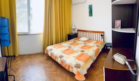 3 slaapkamers Komatevski vazel, Plovdiv 4