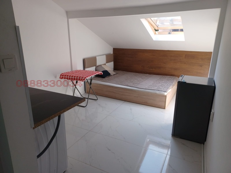 Til leie  Studio Sofia , Tsentar , 20 kvm | 49160323 - bilde [3]