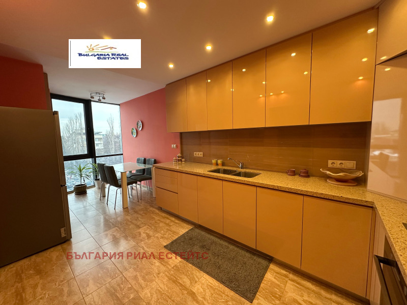 K pronájmu  2 ložnice Sofia , Lozenec , 150 m2 | 39018356 - obraz [4]