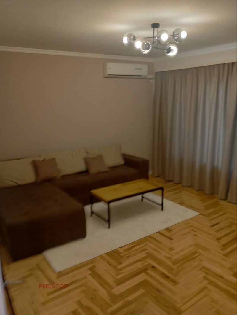 For Rent  1 bedroom Plovdiv , Kamenitsa 1 , 76 sq.m | 35520315 - image [5]