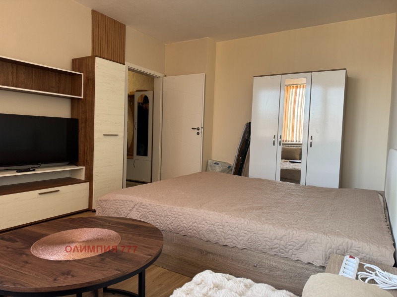 Дава под наем 2-СТАЕН, гр. Плевен, Широк център