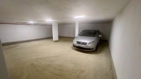 ГАРАЖ, ПАРКОМЯСТО, 32 m2