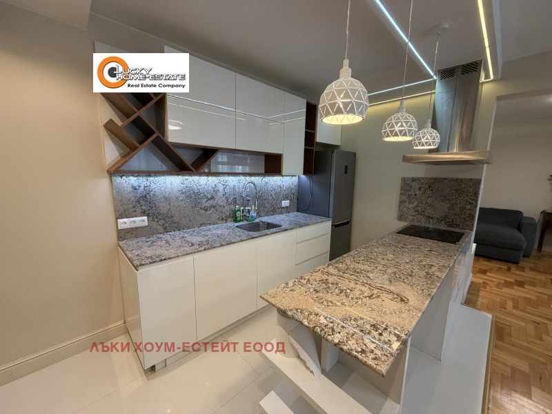 Дава под наем 2-СТАЕН, гр. София, Център, снимка 5 - Апартаменти - 53186040