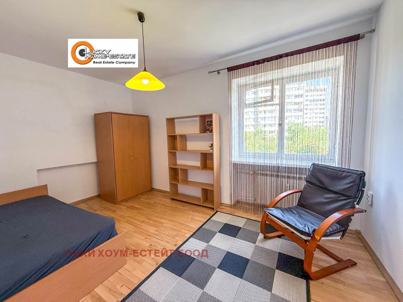 Da affittare  2 camere da letto Sofia , Mladost 2 , 110 mq | 52039799 - Immagine [8]