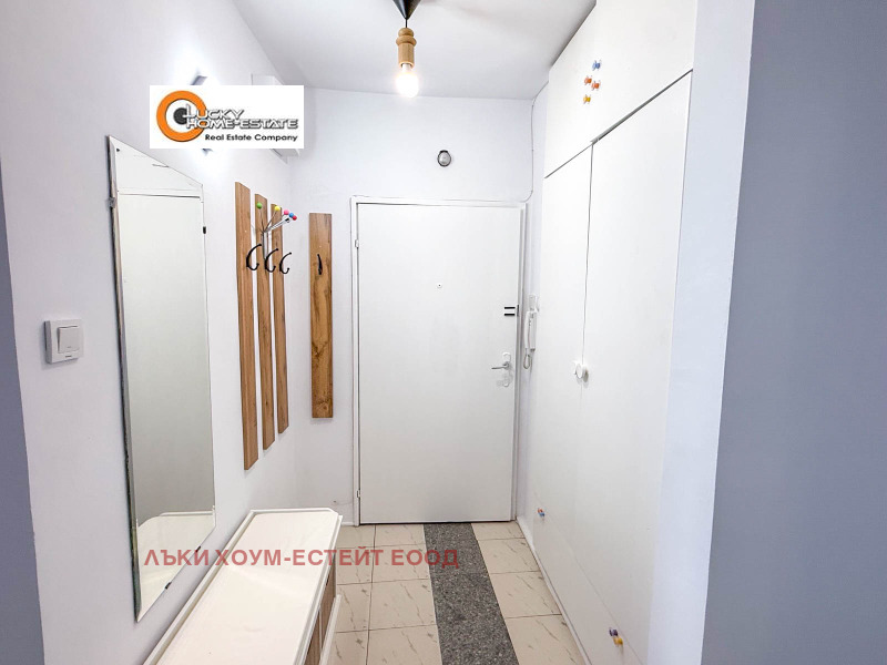 Da affittare  2 camere da letto Sofia , Mladost 2 , 110 mq | 52039799 - Immagine [14]