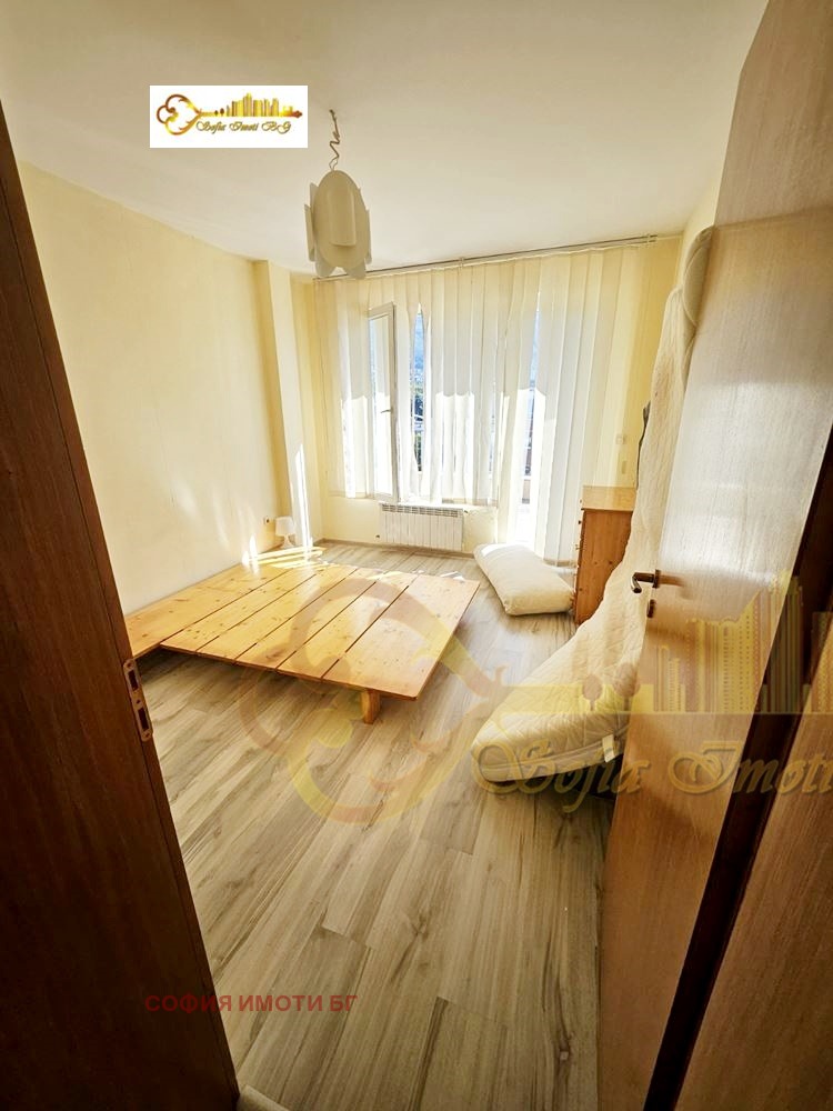 Zu vermieten  3+ Schlafzimmer Sofia , Manastirski liwadi , 120 qm | 41900728 - Bild [3]