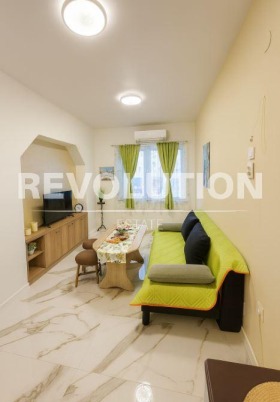 2-СТАЕН, 40 m2