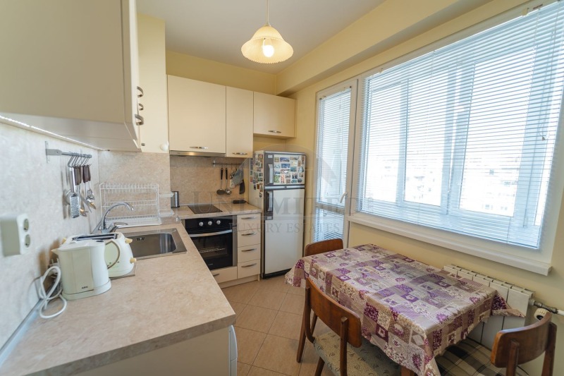 Vuokrattavana  1 makuuhuone Sofia , Mladost 1 , 65 neliömetriä | 51824763 - kuva [3]
