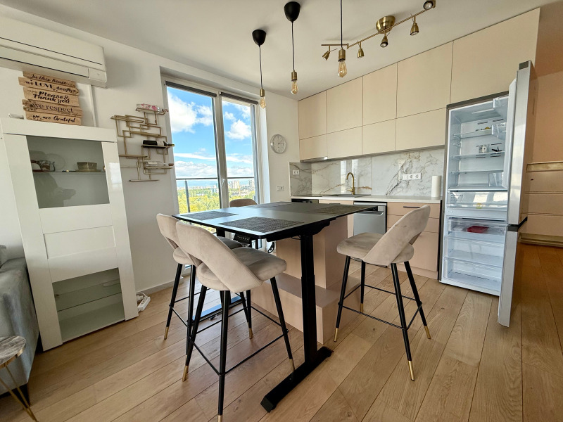 Do wynajęcia  1 sypialnia Sofia , Chladilnika , 74 mkw | 44782985 - obraz [3]