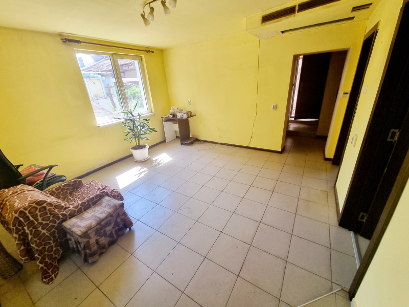 Da affittare  Casa Sofia , Levski V , 160 mq | 60249655 - Immagine [6]