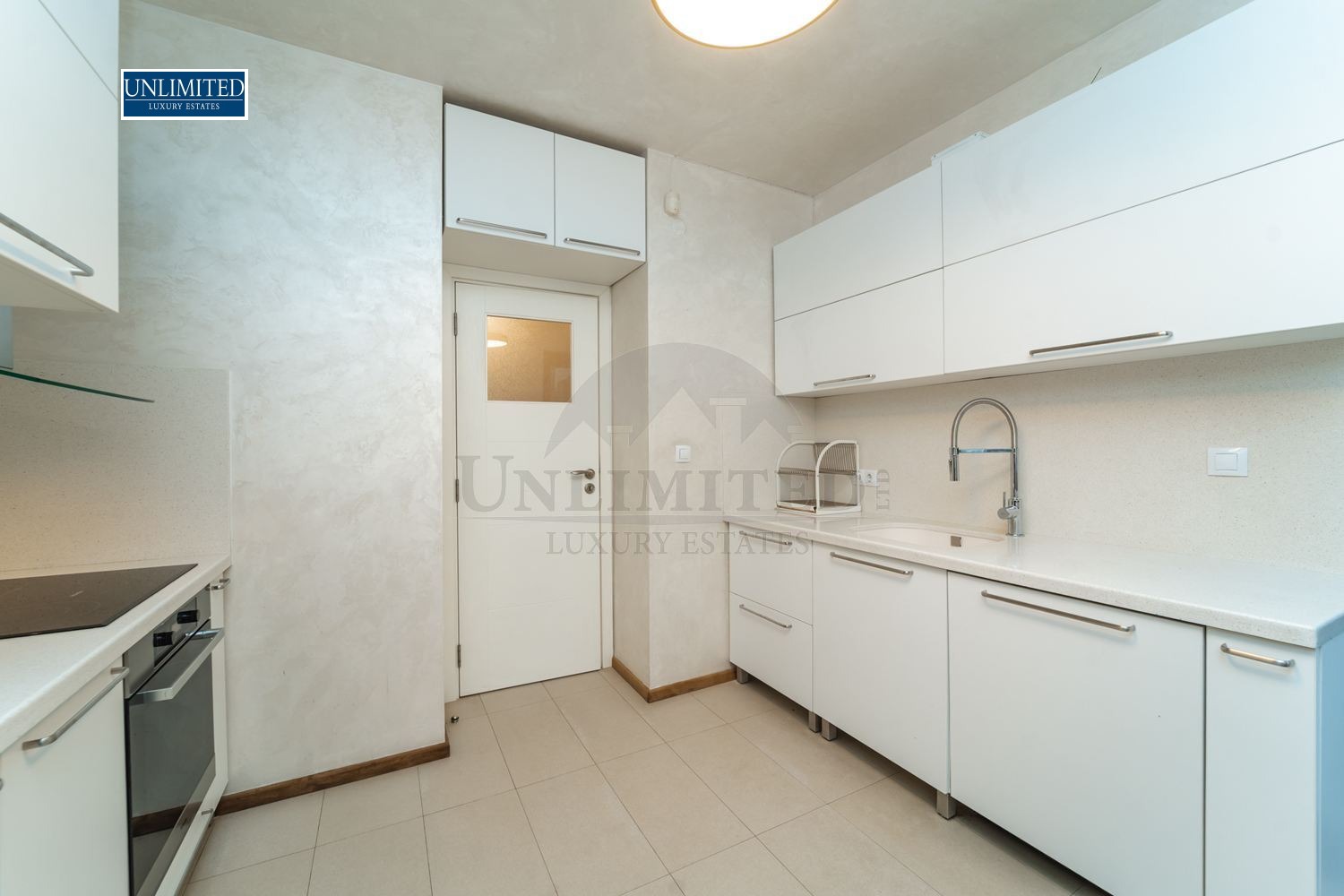 Дава под наем 2-СТАЕН, гр. София, Център, снимка 5 - Апартаменти - 54020183