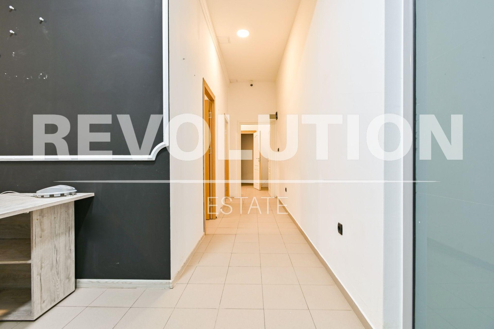 Дава под наем МАГАЗИН, гр. София, Младост 1, снимка 9 - Магазини - 54081307