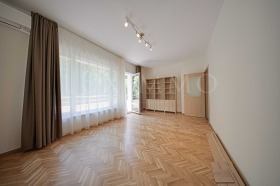 2 bedroom Lozenets, Sofia