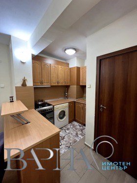2 slaapkamers ChEI, Varna