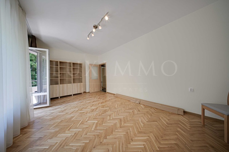 Дава под наем  3-стаен град София , Лозенец , 100 кв.м | 51925160 - изображение [2]