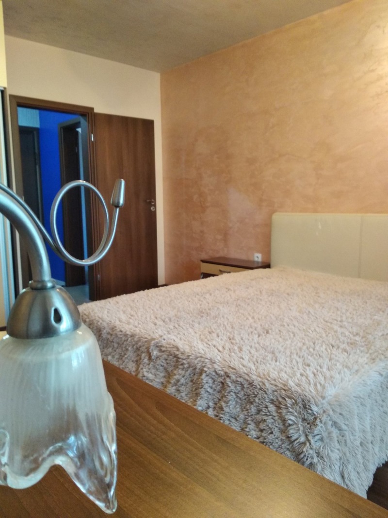 De inchiriat  2 dormitoare Sofia , Zona B-18 , 90 mp | 75372136 - imagine [7]