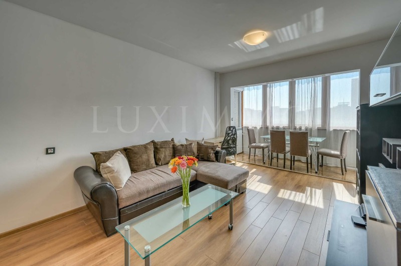Vuokrattavana  1 makuuhuone Sofia , Belite brezi , 50 neliömetriä | 89625242 - kuva [2]
