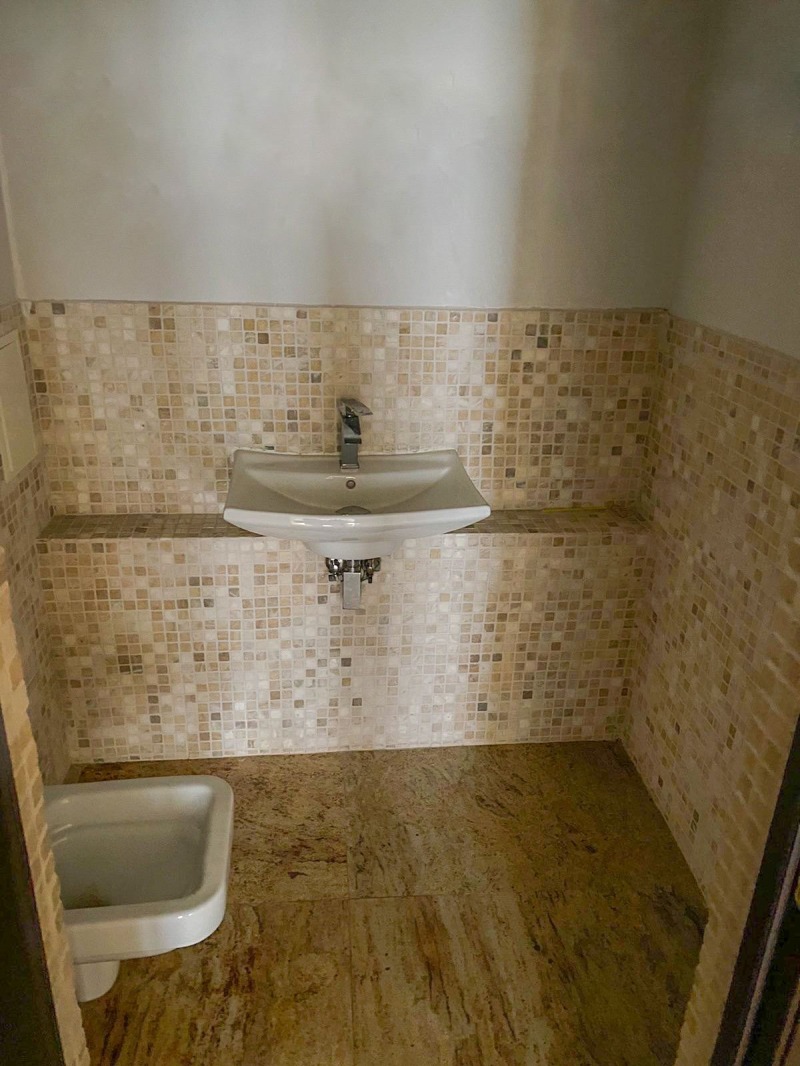 Дава под наем МАГАЗИН, гр. София, Център, снимка 4 - Магазини - 53532092