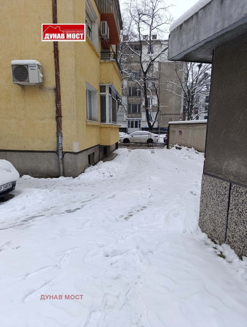 Дава под наем ГАРАЖ, ПАРКОМЯСТО, гр. Русе, Център, снимка 2 - Гаражи и паркоместа - 53164809