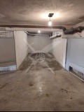 Дава под наем  Гараж, Паркомясто град Пловдив , Кършияка , 18 кв.м | 58440918