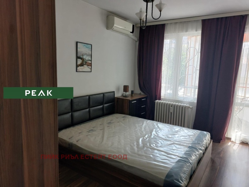 För uthyrning  1 sovrum Sofia , Centar , 66 kvm | 99820493 - bild [9]