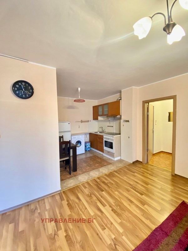 Til leie  1 soverom Sofia , Belite brezi , 70 kvm | 29258984 - bilde [2]