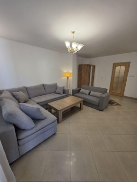 3 bedroom Iztok, Sofia