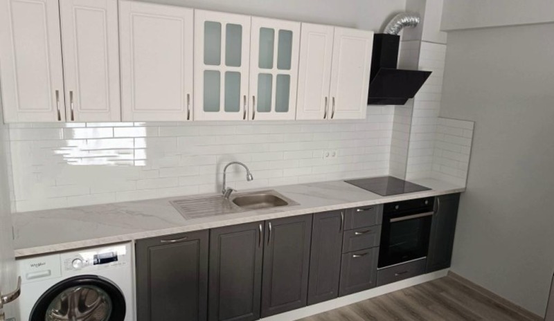 Para alugar  1 quarto Plovdiv , Centar , 60 m² | 24909900