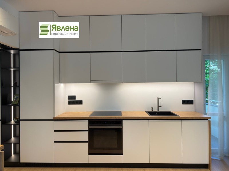 Дава под наем  4-стаен град София , Център , 120 кв.м | 44200008 - изображение [6]