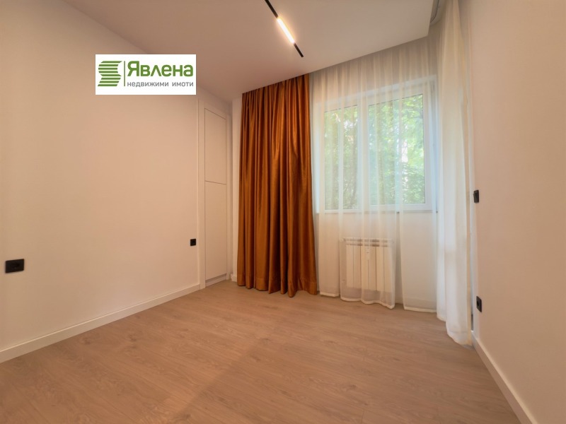 Дава под наем  4-стаен град София , Център , 120 кв.м | 44200008 - изображение [12]