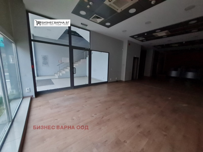 Дава под наем МАГАЗИН, гр. Варна, Младост 1