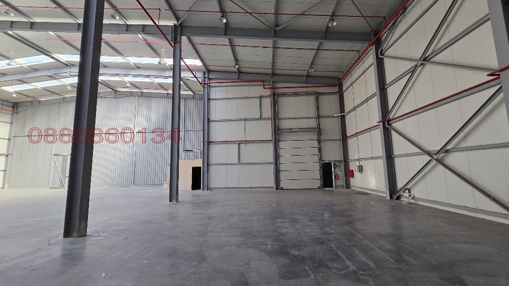 Дава под наем СКЛАД, гр. Варна, Западна промишлена зона, снимка 4 - Складове - 53603341