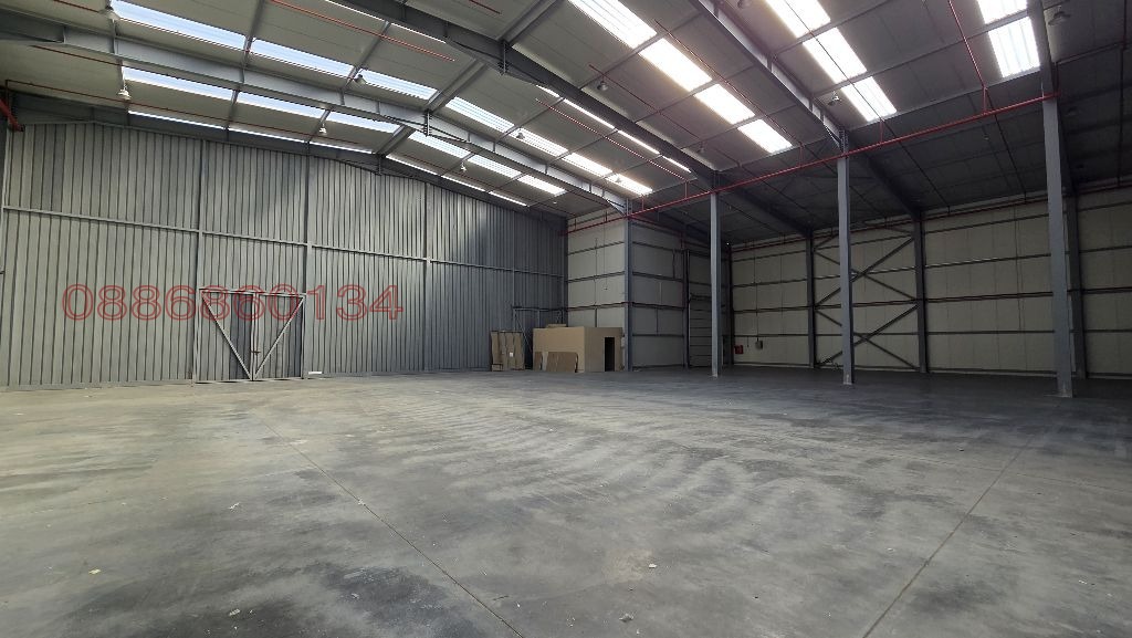 Дава под наем СКЛАД, гр. Варна, Западна промишлена зона, снимка 5 - Складове - 53603341