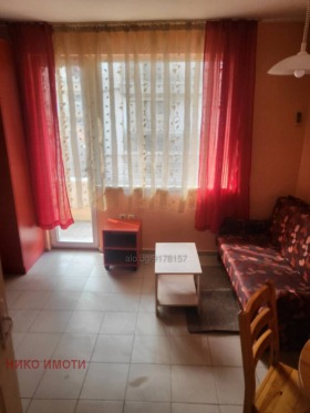 1 quarto Kolhozen pazar, Varna 7