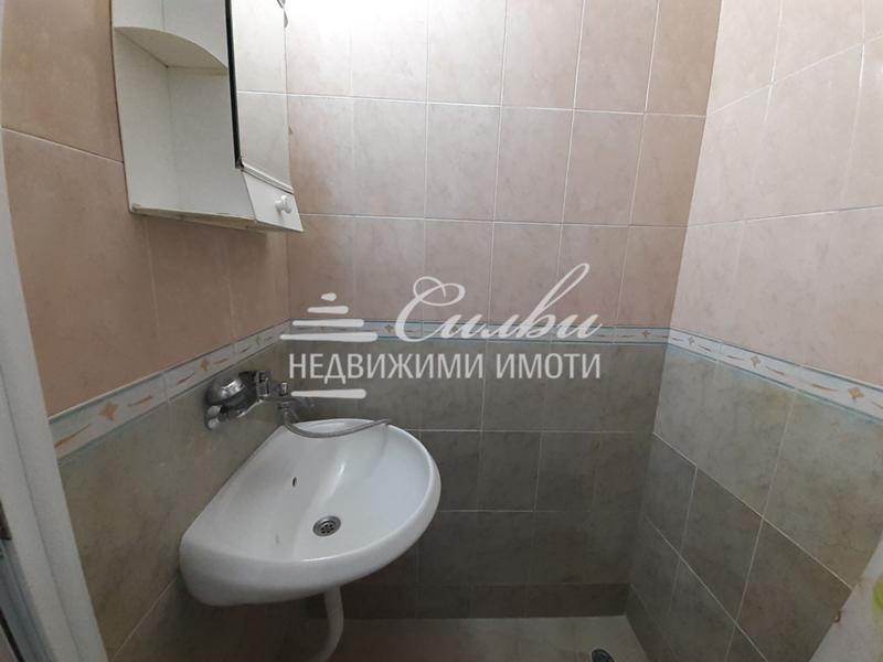 Дава под наем  1-стаен град Шумен , Болницата , 35 кв.м | 61449570 - изображение [11]