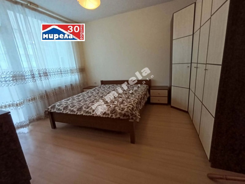 Дава под наем 3-СТАЕН, гр. Велико Търново, Колю Фичето, снимка 3 - Апартаменти - 52926603