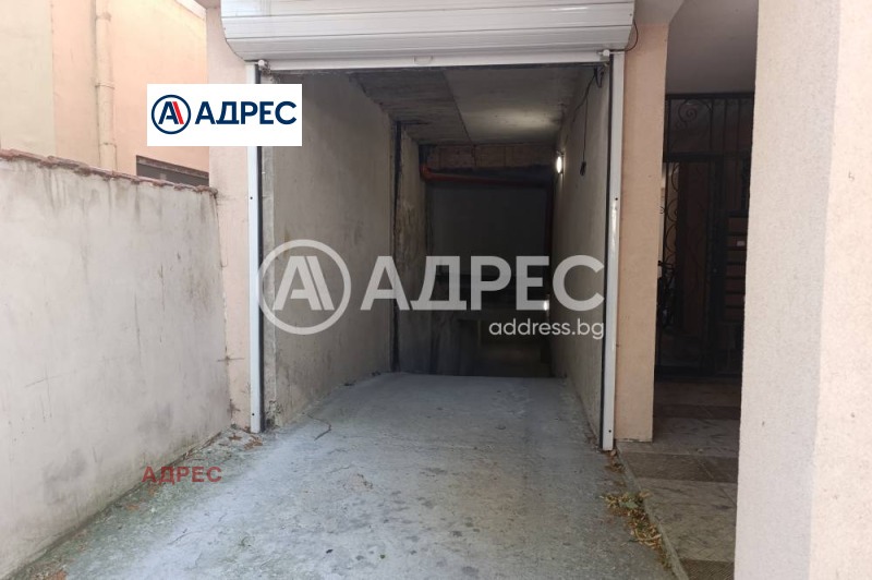 Под наем ГАРАЖ, ПАРКОМЯСТО, град Варна, Център • 150 лв. • 84005515 — Holmes.bg