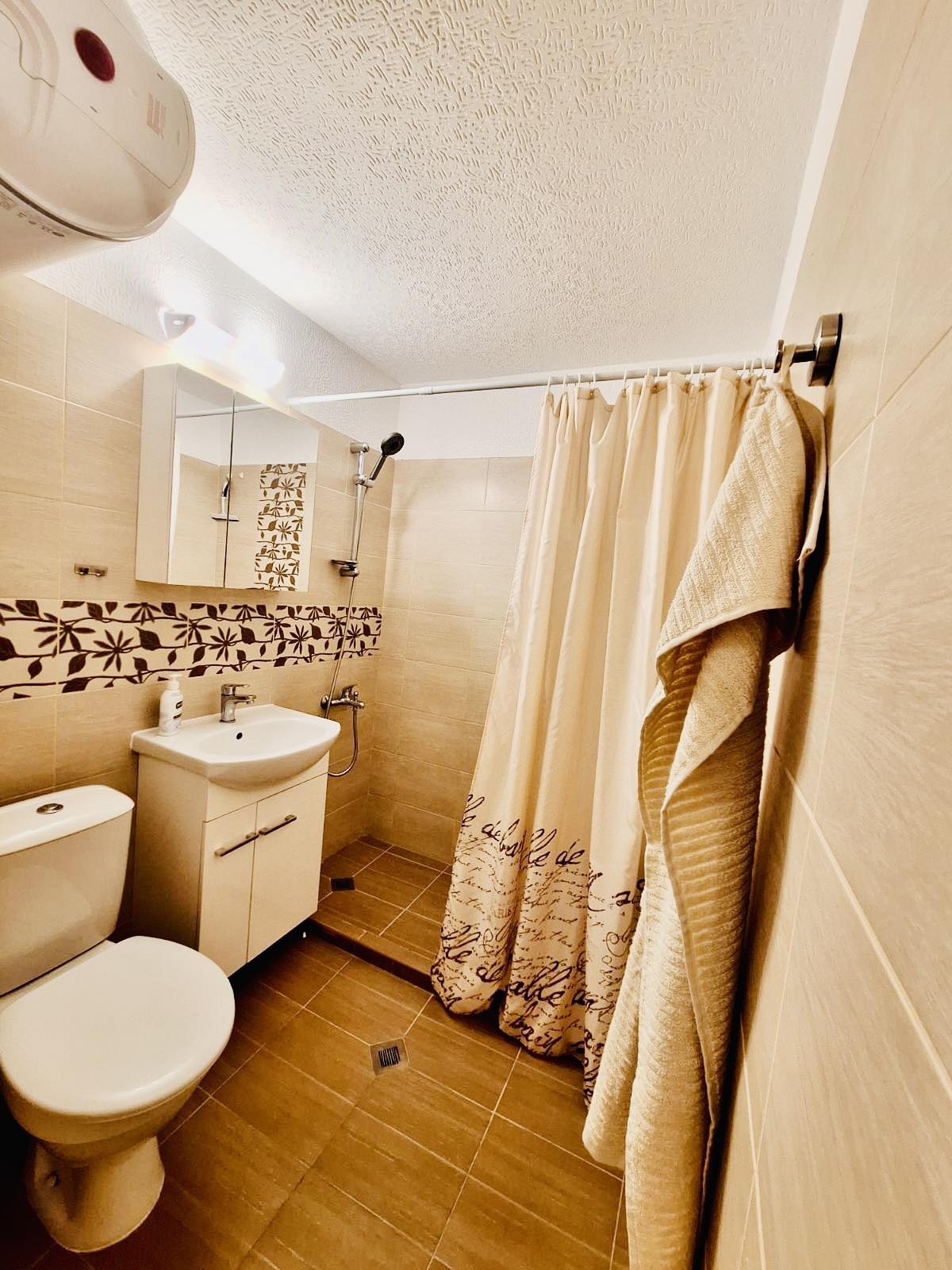 Дава под наем 3-СТАЕН, гр. София, Младост 4, снимка 13 - Апартаменти - 54266000