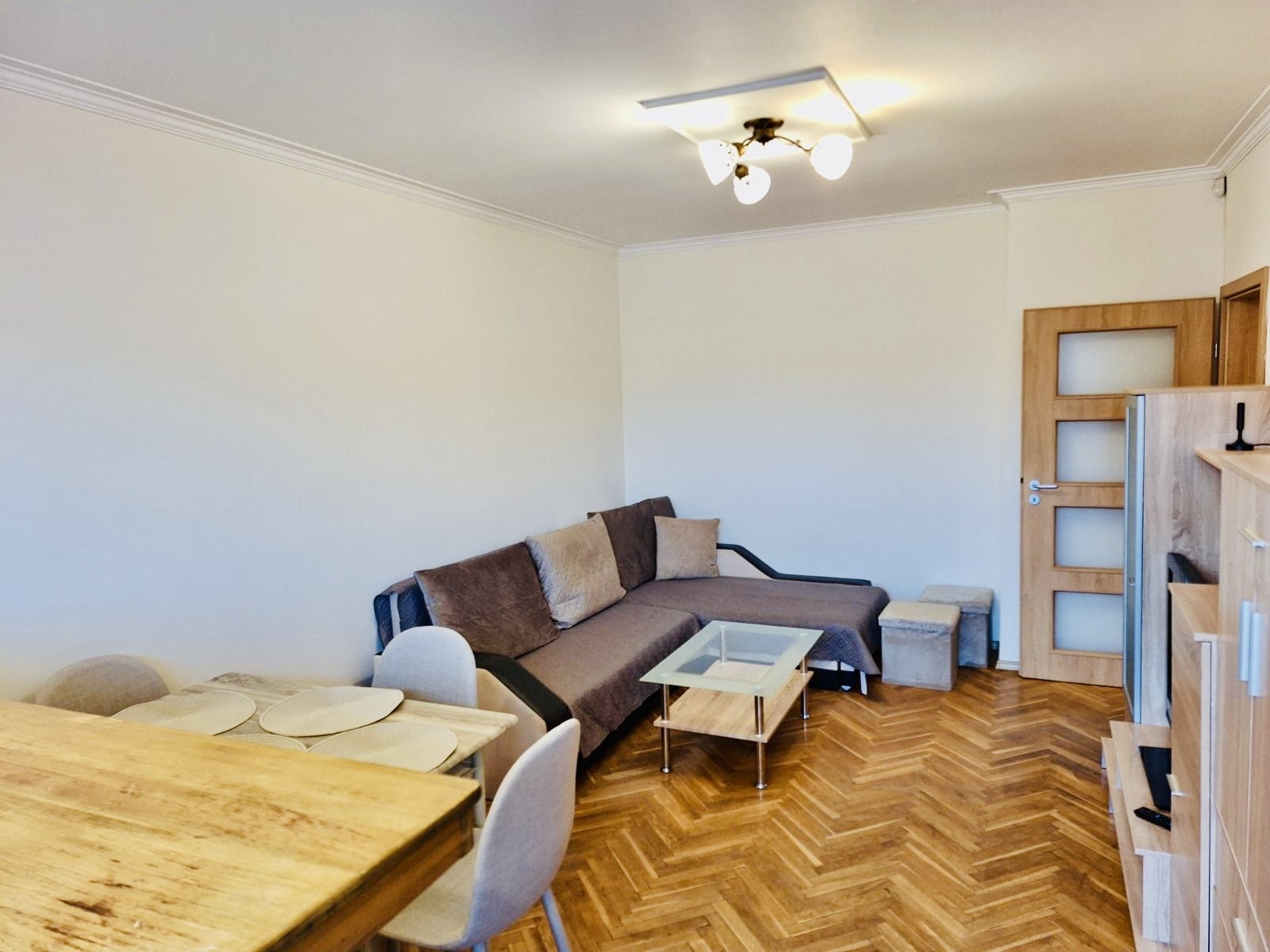 Дава под наем 3-СТАЕН, гр. София, Младост 4, снимка 4 - Апартаменти - 54266000