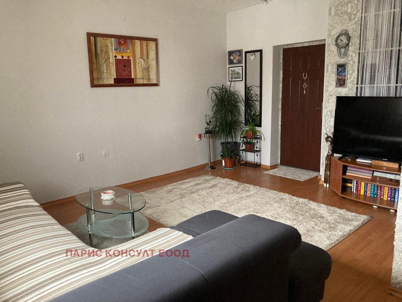 Da affittare  1 camera da letto Plovdiv , Tsentar , 70 mq | 35320661 - Immagine [9]