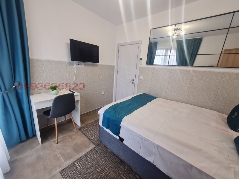 De inchiriat  1 dormitor Varna , Țentâr , 40 mp | 39804416 - imagine [2]