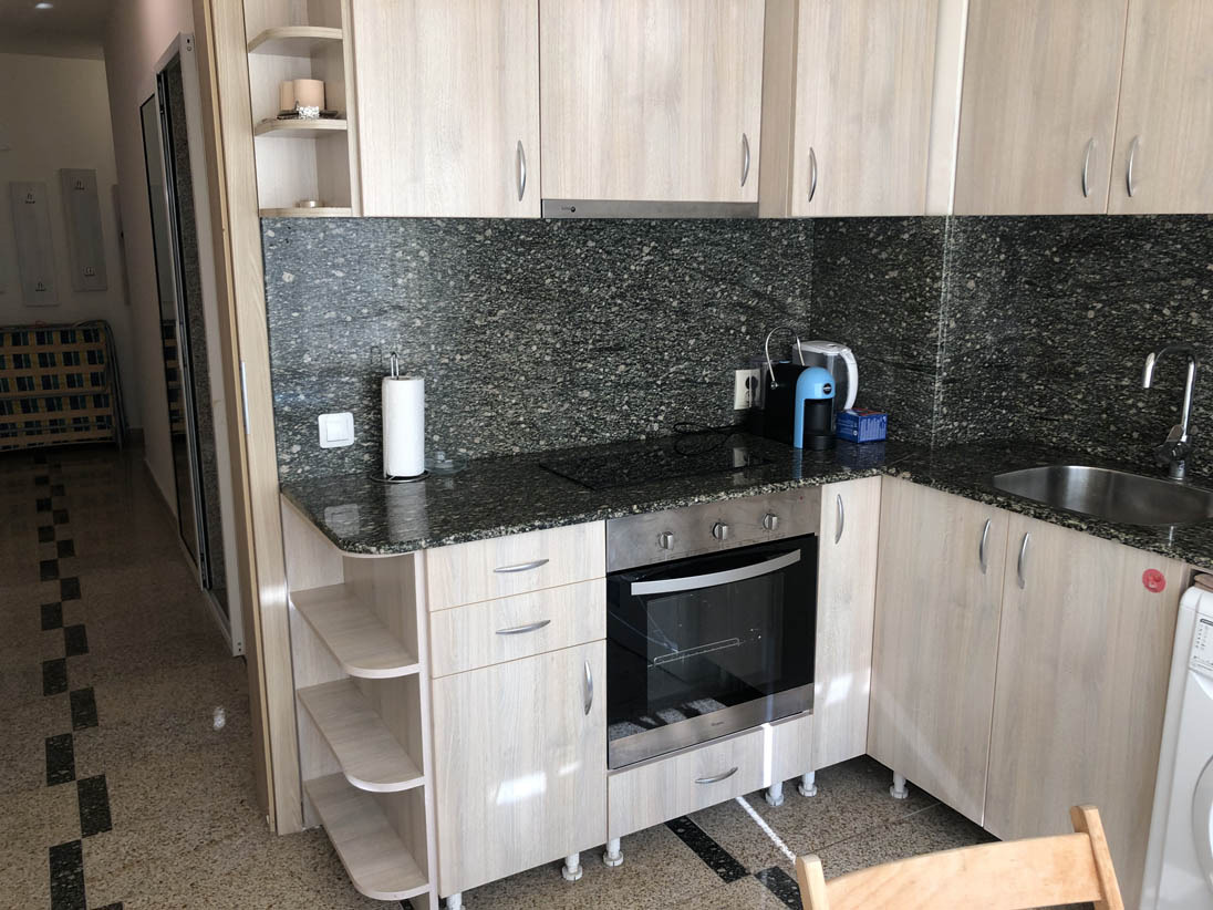 Дава под наем 4-СТАЕН, гр. Пловдив, Център, снимка 2 - Апартаменти - 55594838
