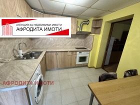 1 quarto Kolio Gantchev, Stara Zagora 3