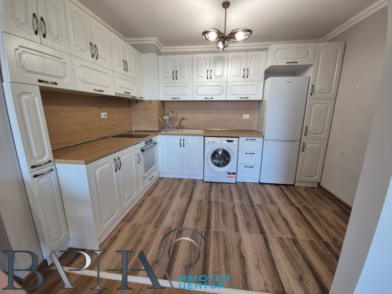 Дава под наем 2-СТАЕН, гр. Варна, Левски 1