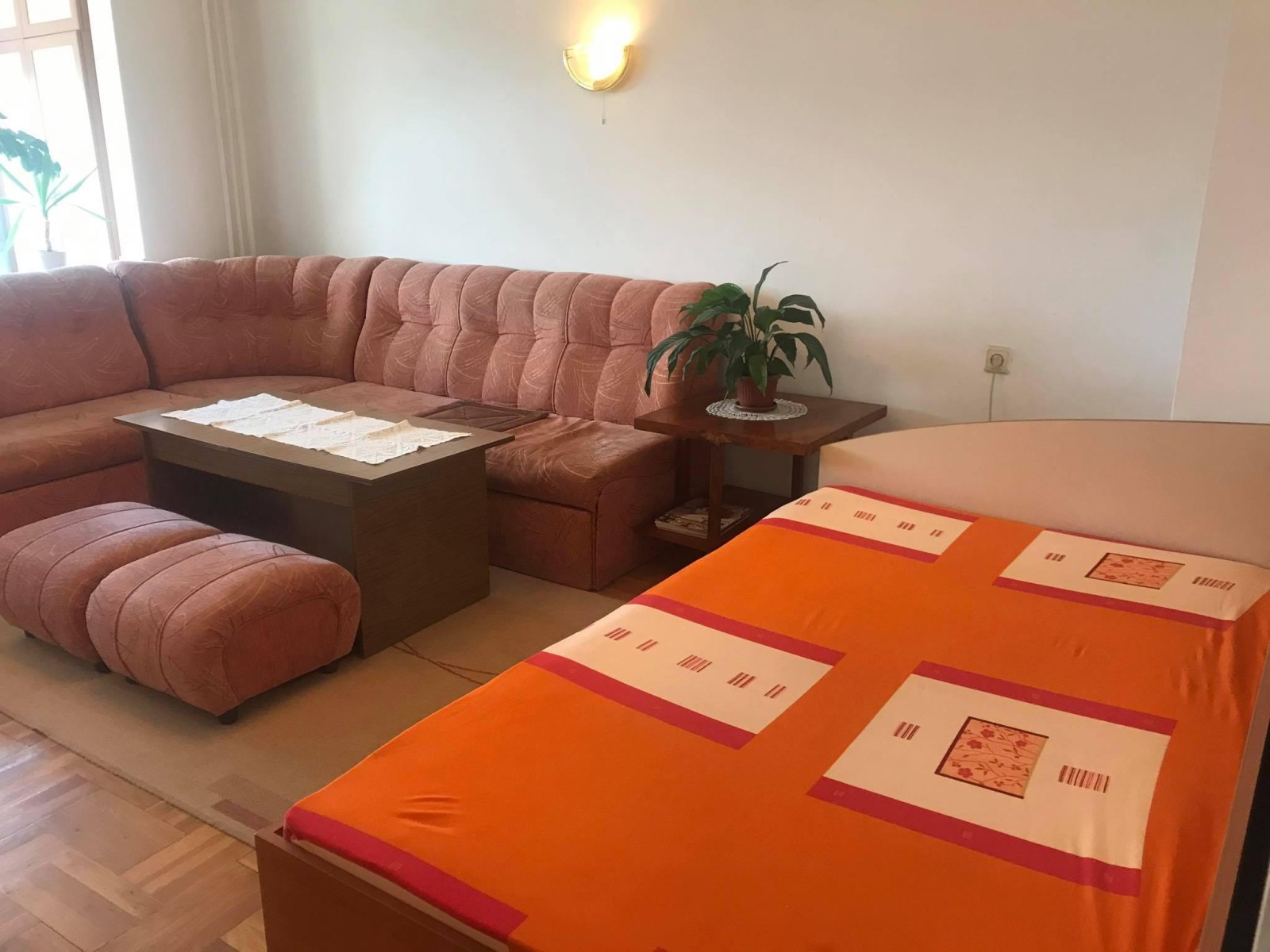 Дава под наем  1-стаен град София , Сухата река , 36 кв.м | 98254300